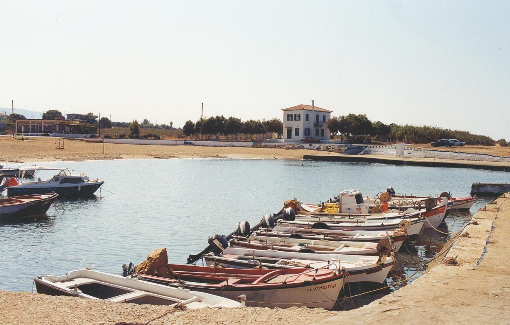 Terpsichore Apartments Kyparissia Eksteriør billede